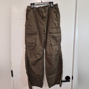 H&M cargo wide leg  green pants
